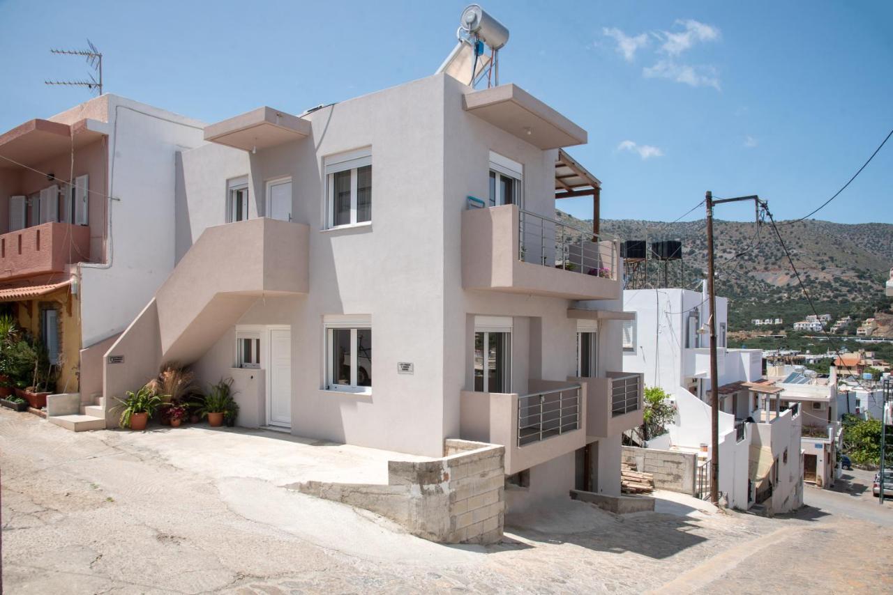 E.Berdufi Apartament Sea View Elounda Esterno foto